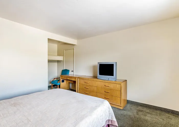 Oyo Hotel Shreveport Airport North